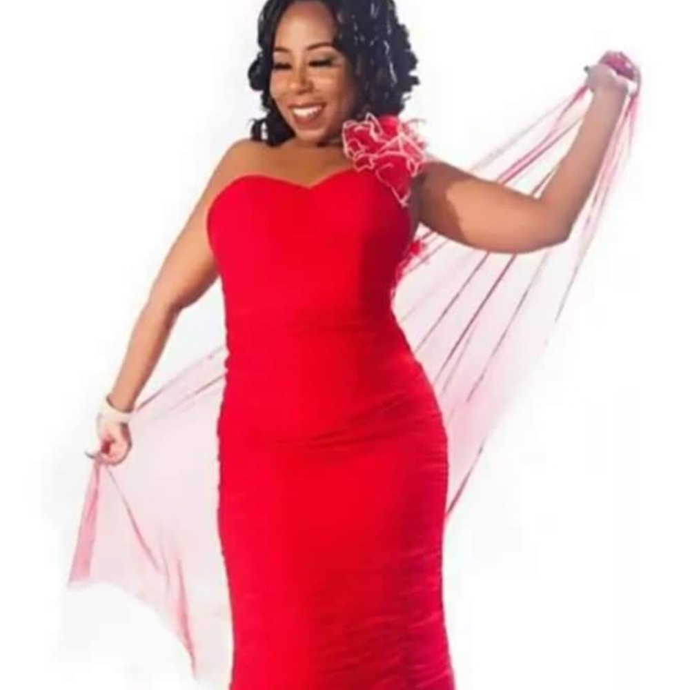 JAZZY RED DRESS